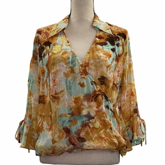Violet & Claire Tops - VIOLET & Claire Floral Career-wear Blouse Large